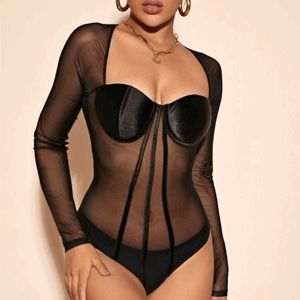 🖤NIP Black Mesh Body Suit🖤